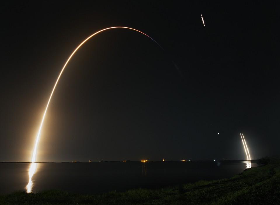 The Spacex Falcon launch watched by photographers