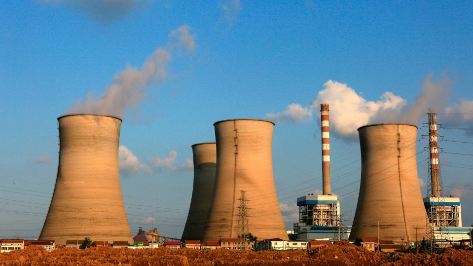 A coal-fired power plant in Huai'an city, east China's Jiangsu province.