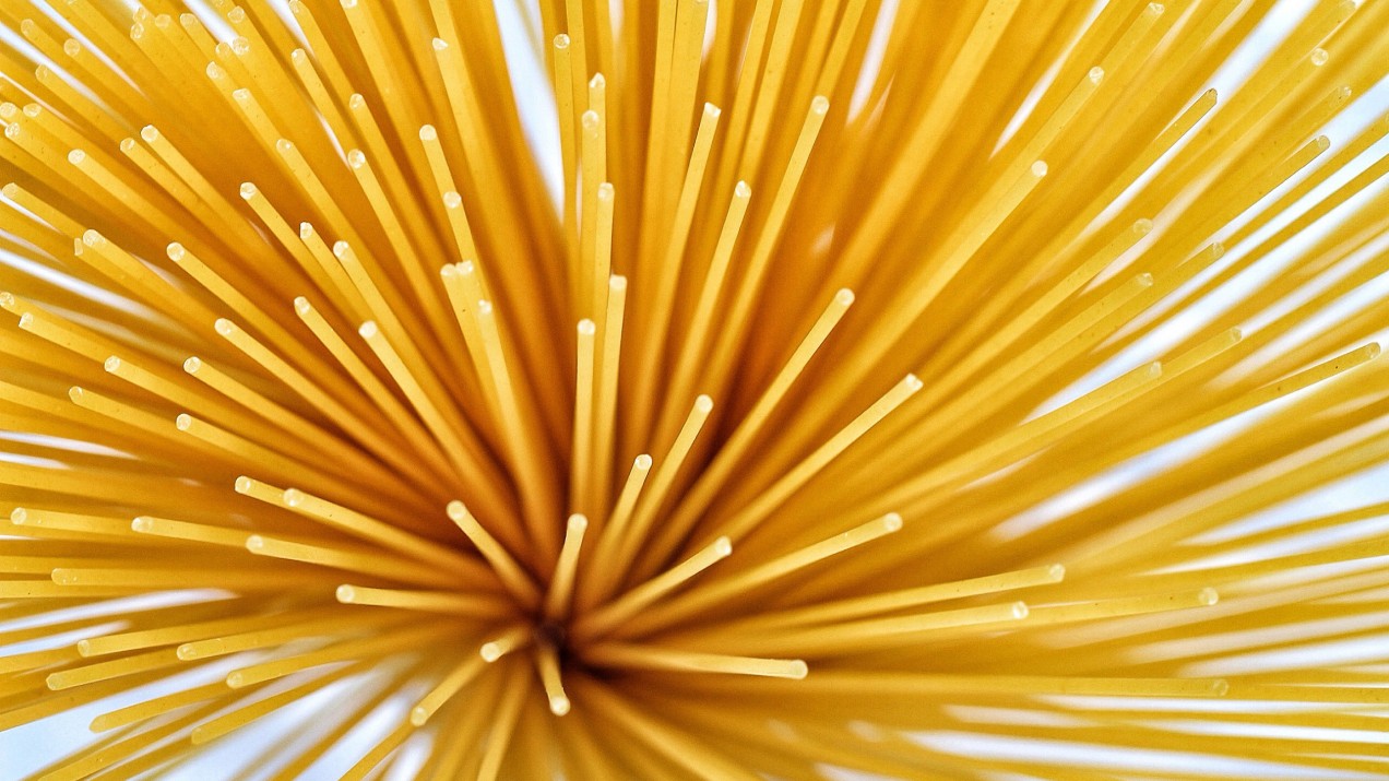 Photo of dry spaghetti