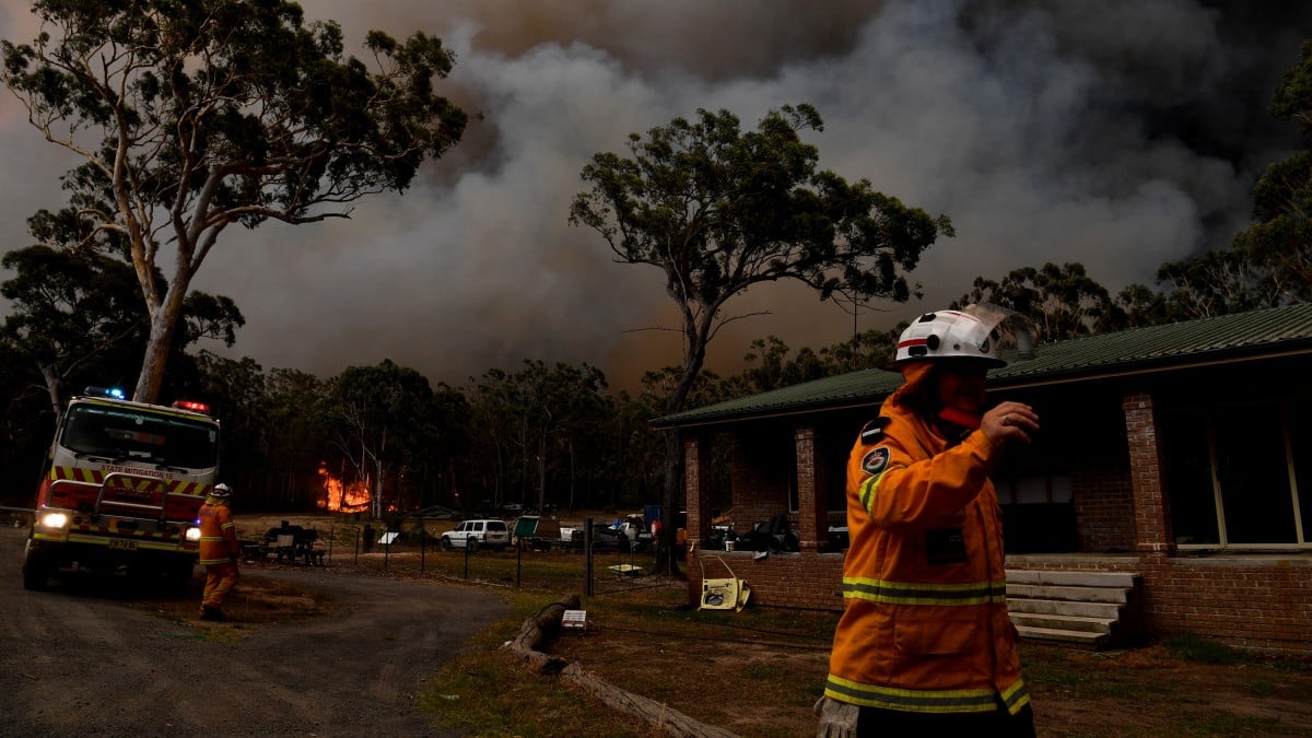 Yes, climate change is intensifying Australia's fires - MIT Technology Review
