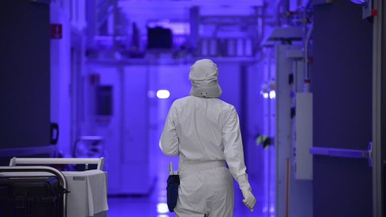 Inside an Intel fabrication facility